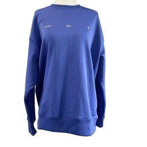 Nike Therma-Fit Sweater  Crew Neck Blue Just Do It Size Small.